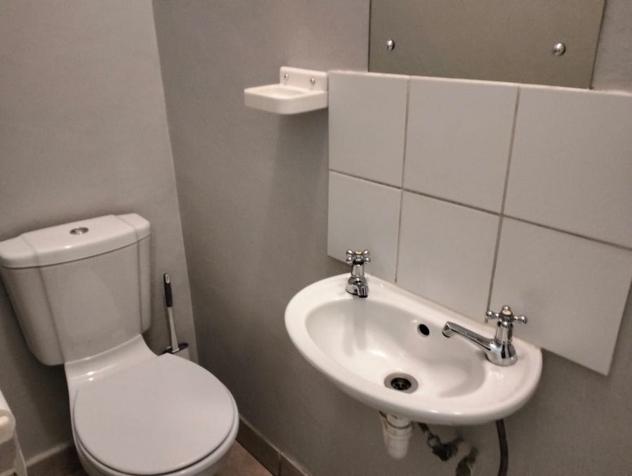To Let commercial Property for Rent in Durbanville Western Cape